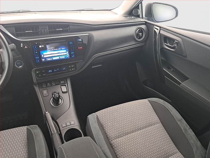 Toyota Auris (2019) Hybrid, Automat, Serv.kniha - fotka 7 z 18