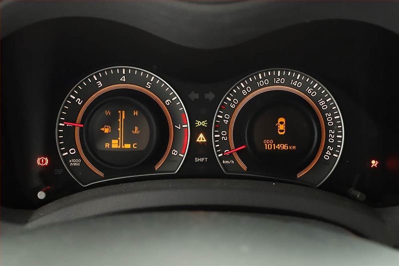 Toyota Auris (2011) 1.6 Valvematic, ČR,1.maj - fotka 8 z 15