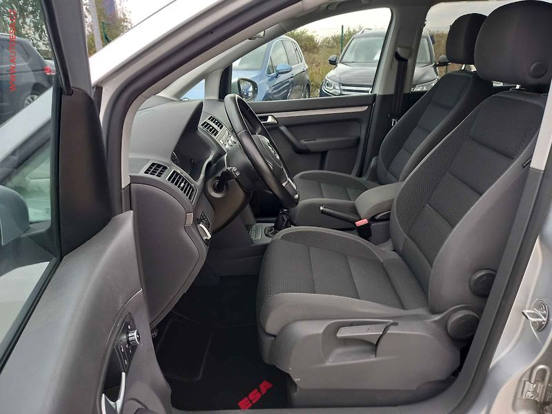 Volkswagen Touran (2013) 1.4 TSi, Comfortline - fotka 9 z 15