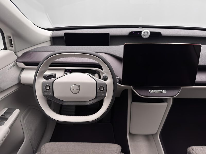 Volvo EX60 (2026) P10 AWD ELECTRIC ULTRA TWIN - fotka 4 z 25