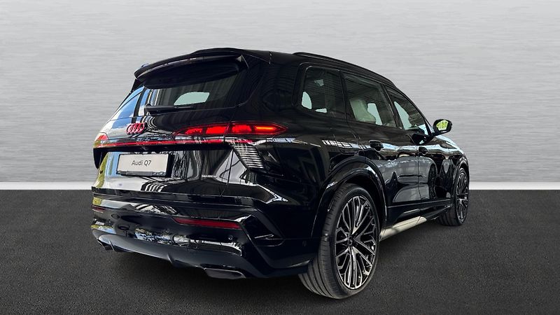 Audi Q7 Nová generace skladem - fotka 6 z 47