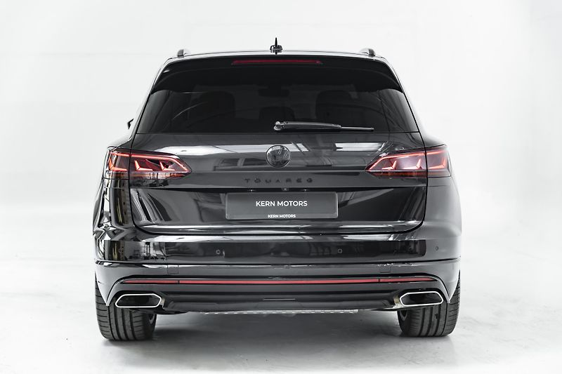 Volkswagen Touareg - fotka 4 z 40