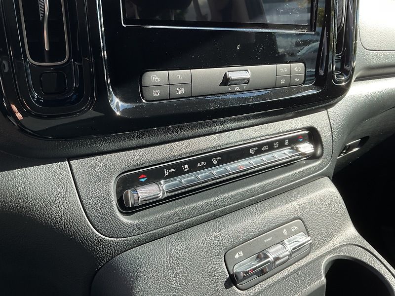 Mercedes-Benz Vito 124 CDI 4x4 Tourer SELECT - fotka 7 z 8