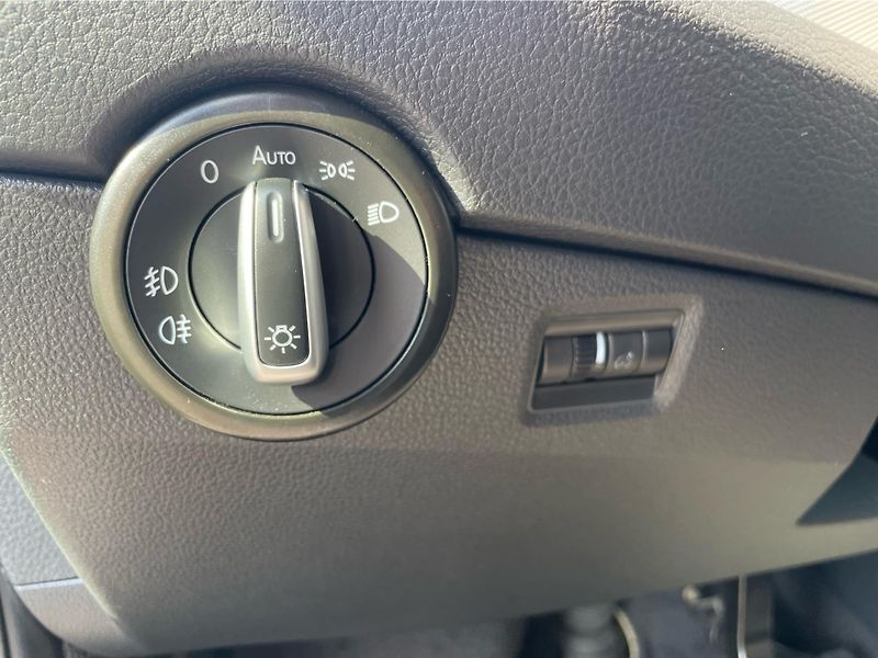 Volkswagen Multivan 2.0 TDi 4-Motion DSG 7st. High - fotka 16 z 26