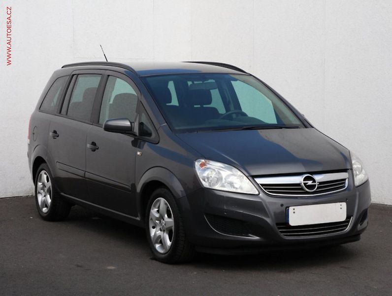 Opel Zafira (2006) 1.8i, AC, temp, tažné - fotka 1 z 3
