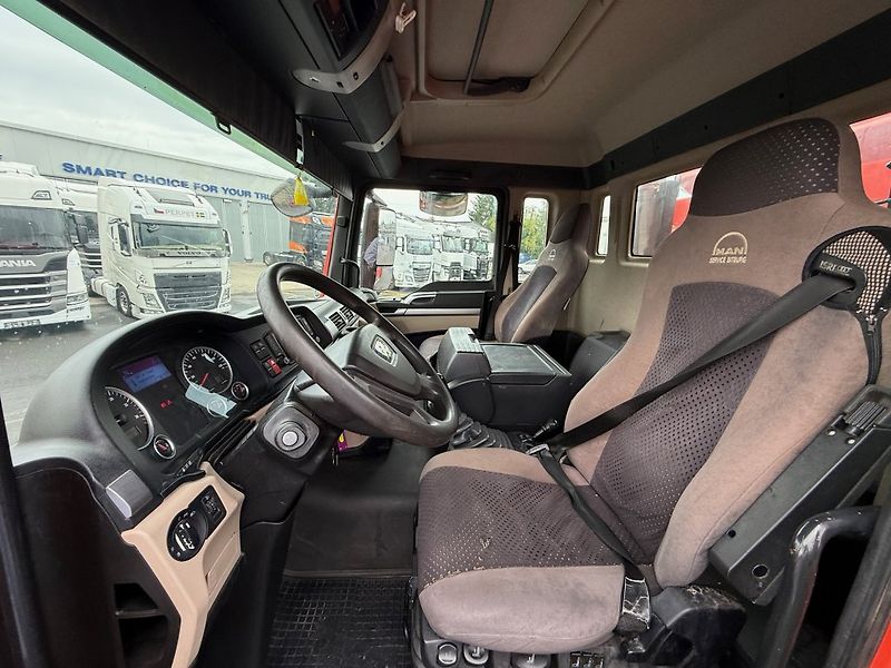 MAN TGS35.460 S3 8x4 EURO 6 - fotka 11 z 20