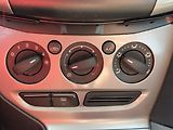 Ford Focus (2011) 1.6i, AC, park.asist - náhled 14