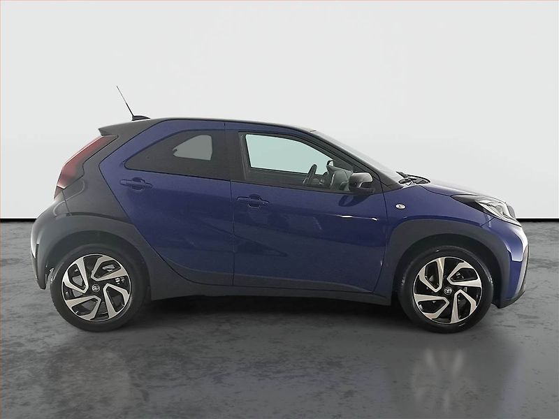 Toyota Aygo (2024) 1.0, Automat, ČR,1.maj - fotka 6 z 18