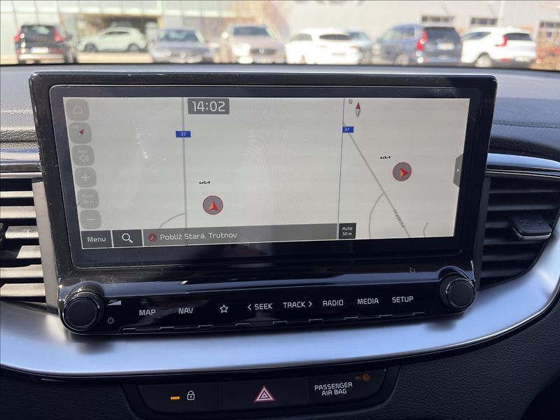 Kia XCeed (2025) 1,6   T-GDI 7DCT EXCLUSIVE - fotka 13 z 23