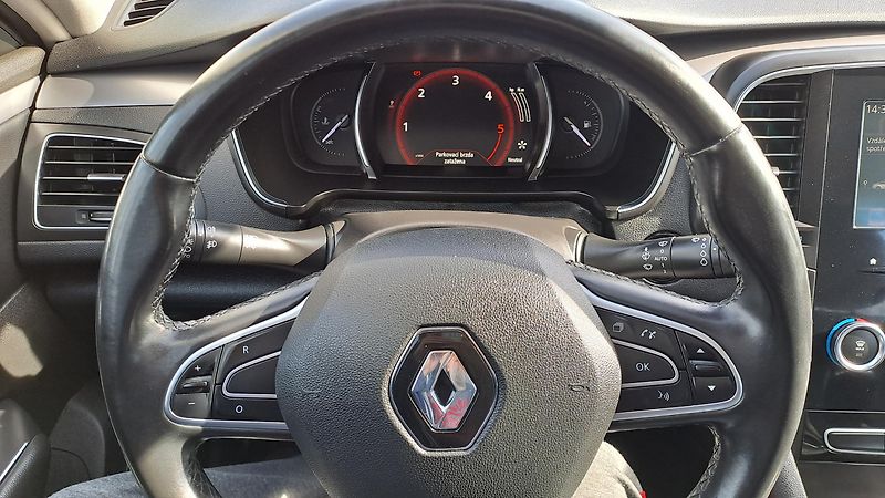Renault Talisman 1.6 DCI Energy CZ - fotka 23 z 29