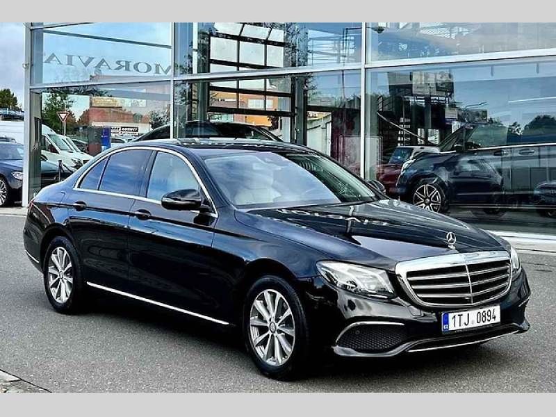 Mercedes-Benz třídy E 350d AMG.