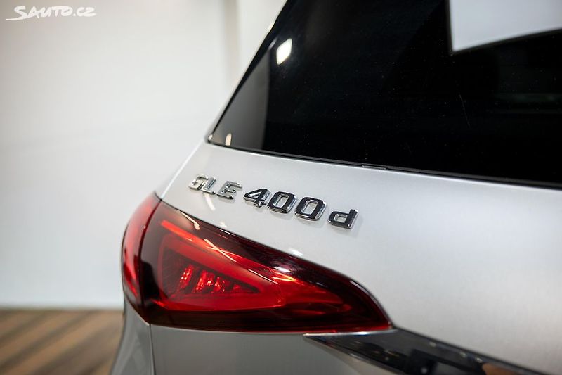 Mercedes-Benz GLE 400d 4Matic 243 kW Záruka - fotka 8 z 37