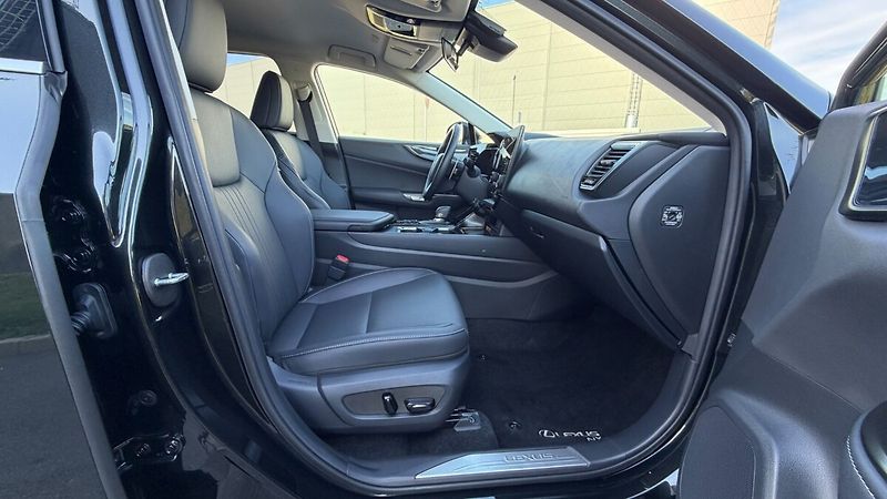 Lexus NX 350h 350H 2,5 HEV EXECUTIVE TOP - fotka 7 z 26