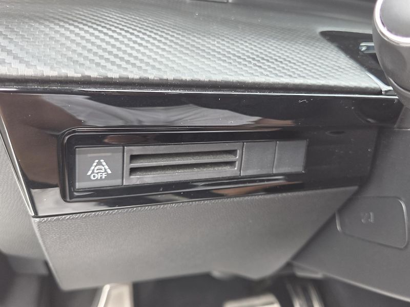 Peugeot 508 (2019) 2.0 BHDi 160 GT line EAT8 - fotka 28 z 34