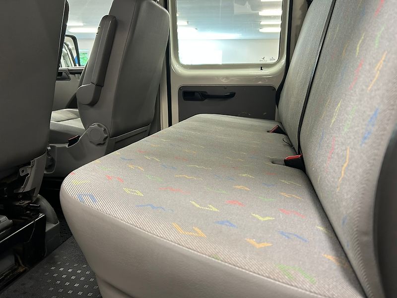 Volkswagen Transporter (2008) T5 Doka MAN 2008 - fotka 20 z 55
