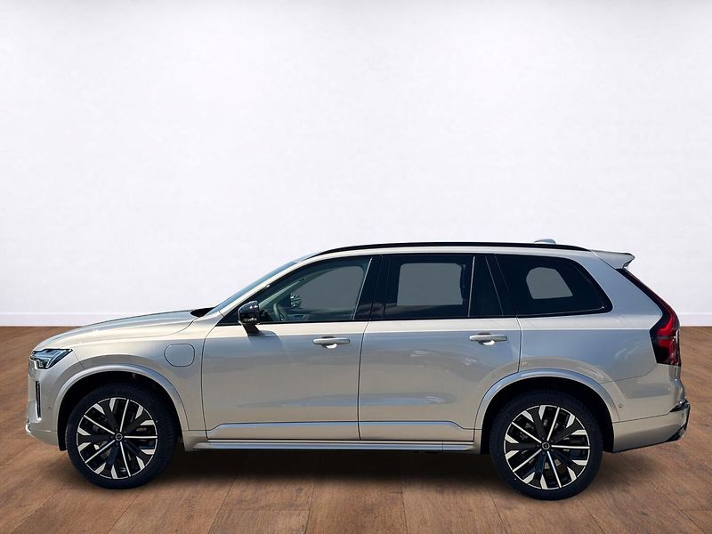 Volvo XC90 (2026) AKCE 4+4 PLUS T8, B&W, masáže, - fotka 2 z 23