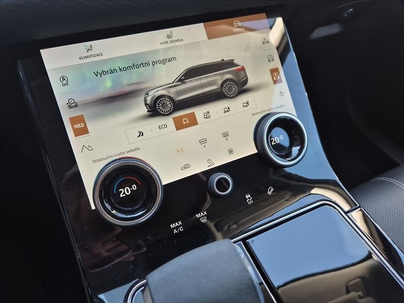 Land Rover Range Rover Velar 2,0 P250 SE - fotka 14 z 17