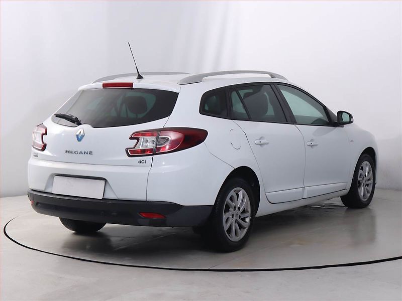 Renault Mégane (2015) Limited 1.5 dCi, Tempomat - fotka 5 z 17