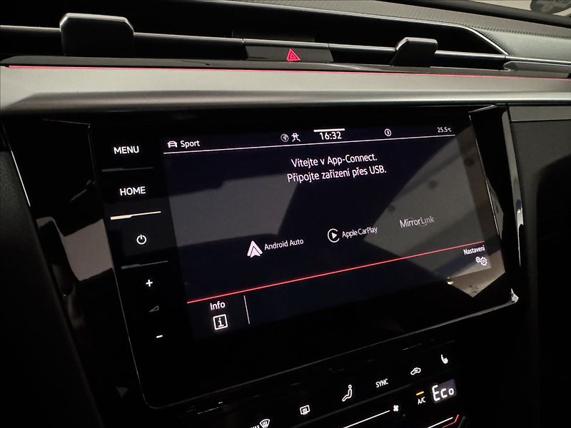 Volkswagen Arteon Shooting Brake 1,4 TSi  DSG eHybrid Elegance - fotka 43 z 49