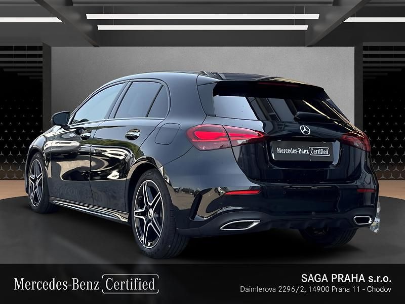 Mercedes-Benz Třídy A A-Třída 200 AMG Night - fotka 7 z 18