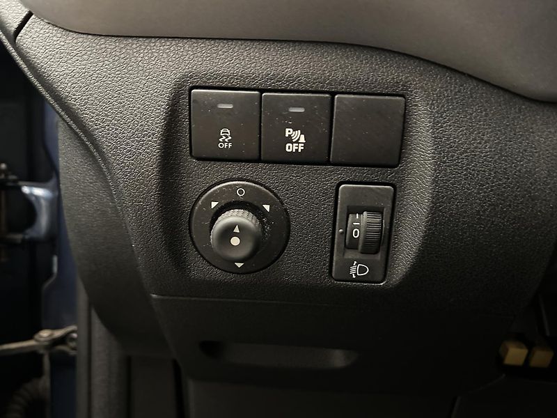 Citroën Berlingo 1.6 VTi Multispace Feel Editio - fotka 13 z 23