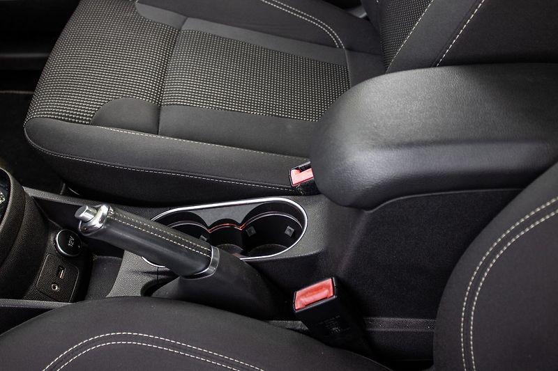 Ford Fiesta Odpočet DPH, - fotka 28 z 43