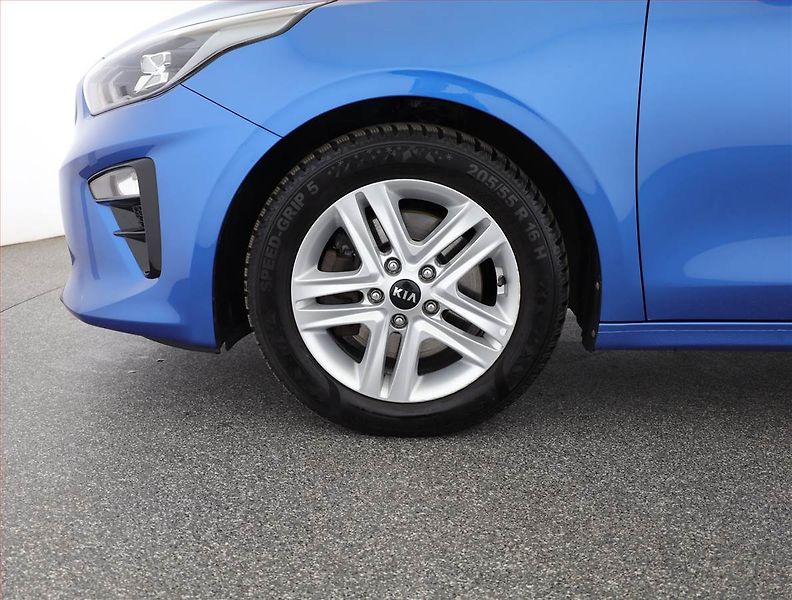 Kia Ceed (2020) Top 1.4 T-GDI, Automat - fotka 18 z 18