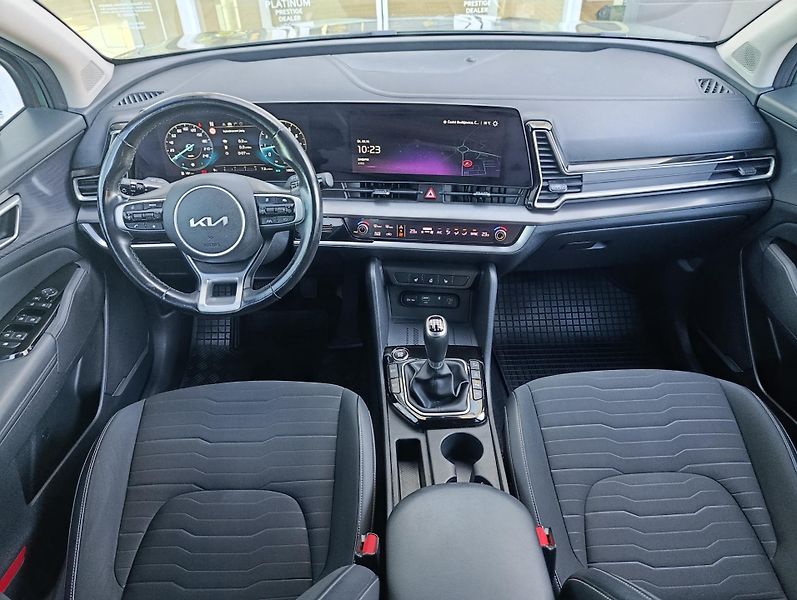Kia Sportage (2022) 1.6 T-GDi 110Kw Top 4x4 ČR 1. - fotka 15 z 17