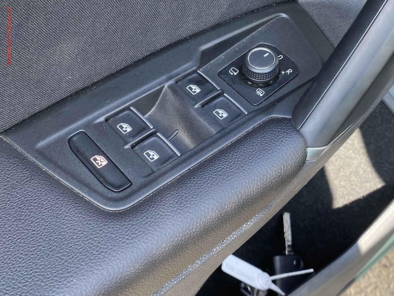 Volkswagen Tiguan (2017) 2.0 TDi 4X4, Highline, DSG - fotka 11 z 22