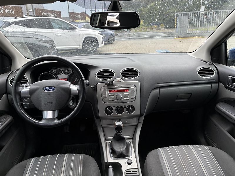 Ford Focus 1,6 TDCi-66kW,KOMBI,KLIMA,ALU - fotka 12 z 20