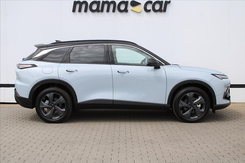 BAIC X5 1.5T 130kW A/T LED PANORAMA - fotka 8 z 30