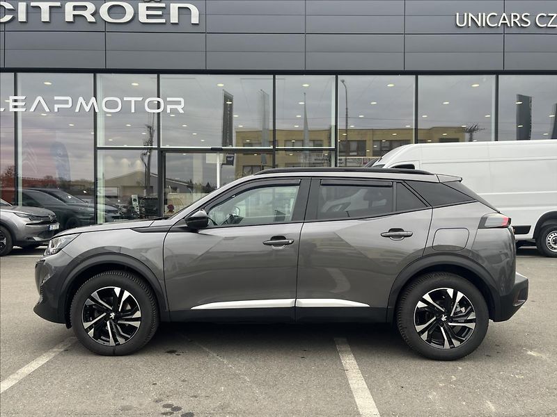 Peugeot 2008 1,2 PT  Allure EAT8 zár 6/28 - fotka 7 z 24