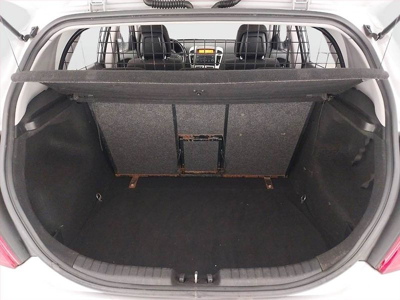 Kia Ceed (2007) 1.6 i, nová STK, plně pojízdný - fotka 14 z 16
