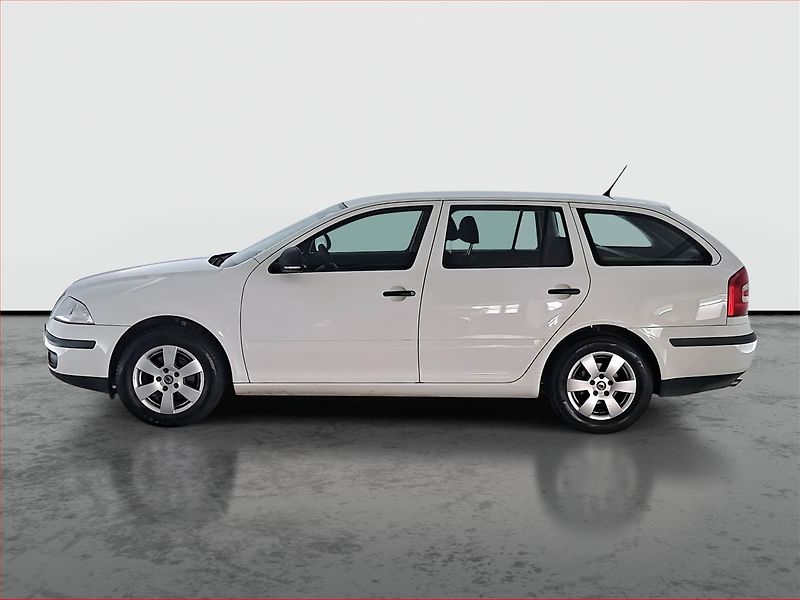 Škoda Octavia (2012) 1.6, ČR,1.maj, jezdí výborně - fotka 3 z 15