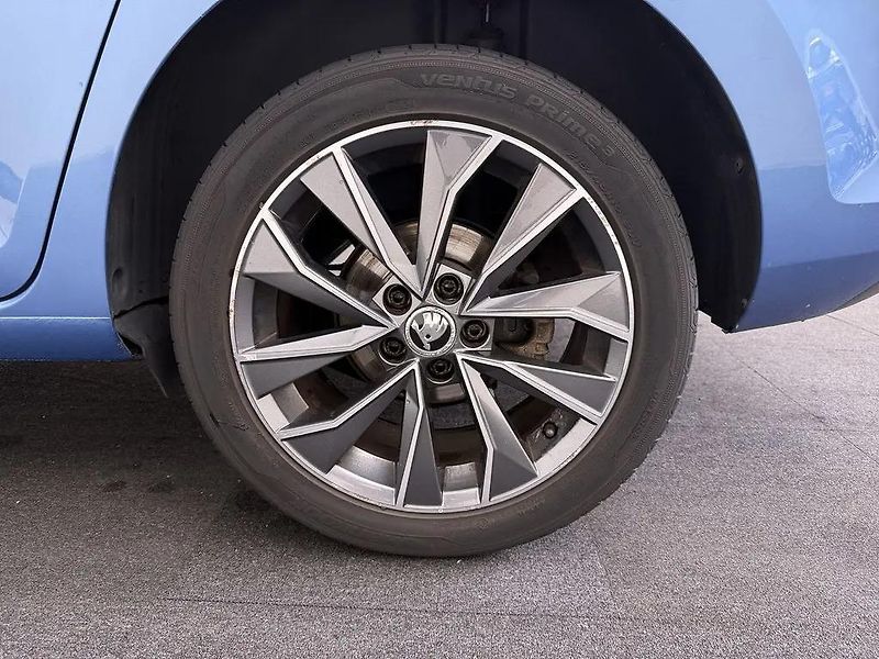 Škoda Rapid 1.2TSI 81kW Drive TZ - fotka 9 z 10