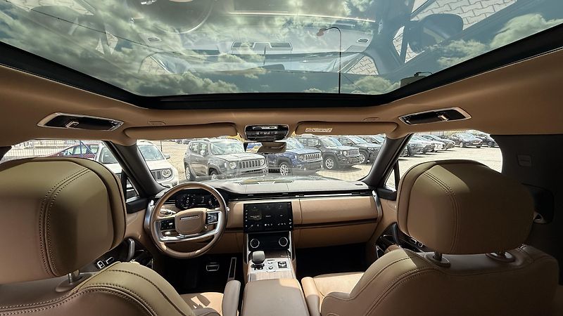 Land Rover Range Rover (2022) 3.0 D6H,FACELIFT ,VENTILACE - fotka 12 z 22