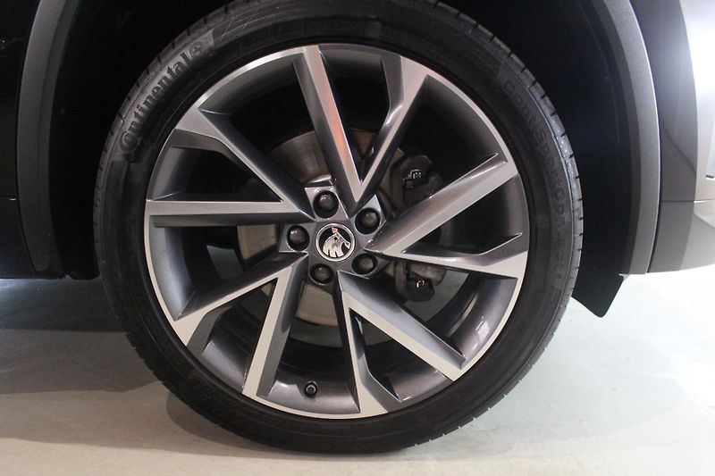 Škoda Kodiaq (2023) Sportline,110kW,Nezávislé tope - fotka 43 z 44