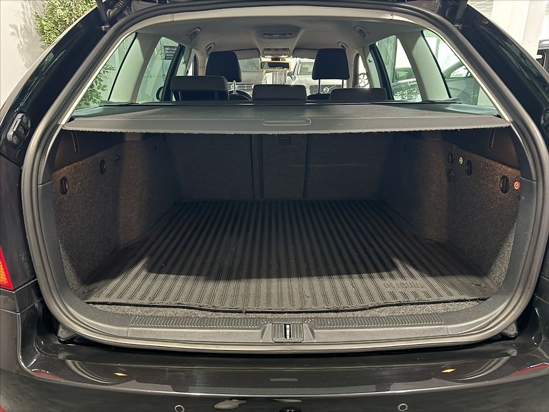 Škoda Octavia 1,4   TSI 90KW XENON ELEGENACE - fotka 24 z 33