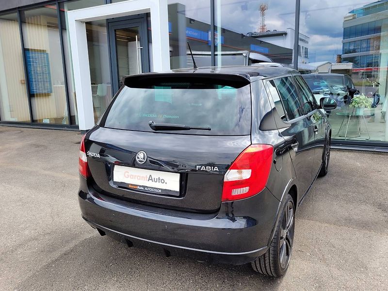 Škoda Fabia 1.2 TSI Monte Carlo - fotka 3 z 30