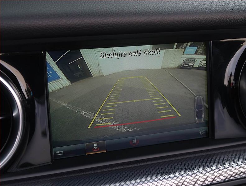 Mercedes-Benz SLC (2019) 300, Automat,180KW,Full Led - fotka 22 z 23