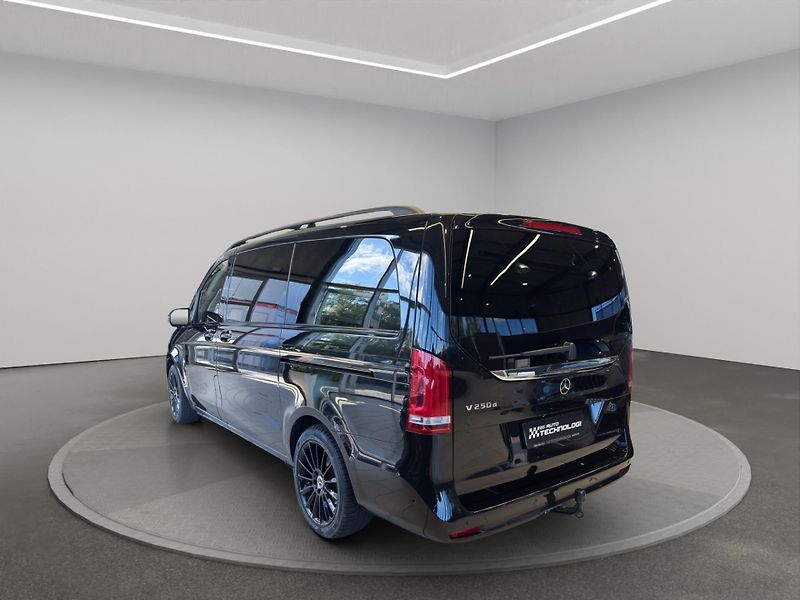 Mercedes-Benz Třídy V (2022) V 250d Avantgarde L - fotka 7 z 26