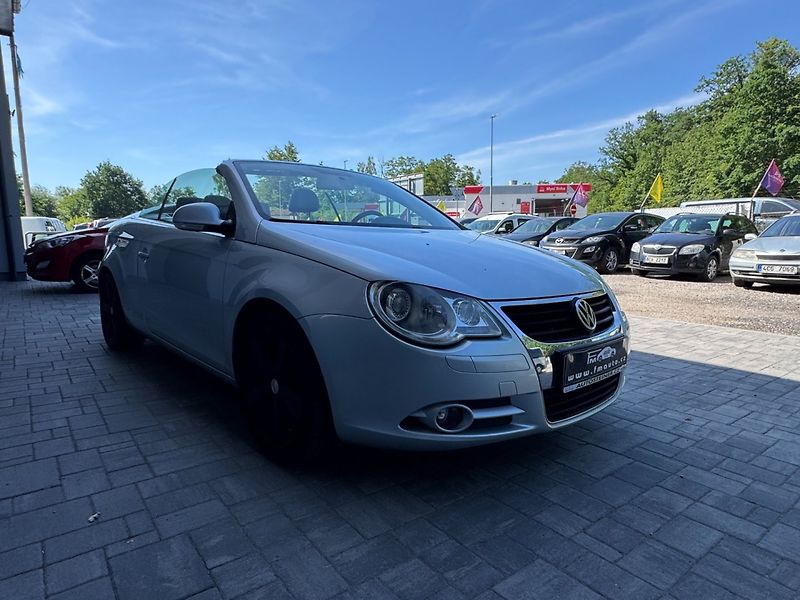 Volkswagen EOS (2006) 2.0 FSi - fotka 6 z 35