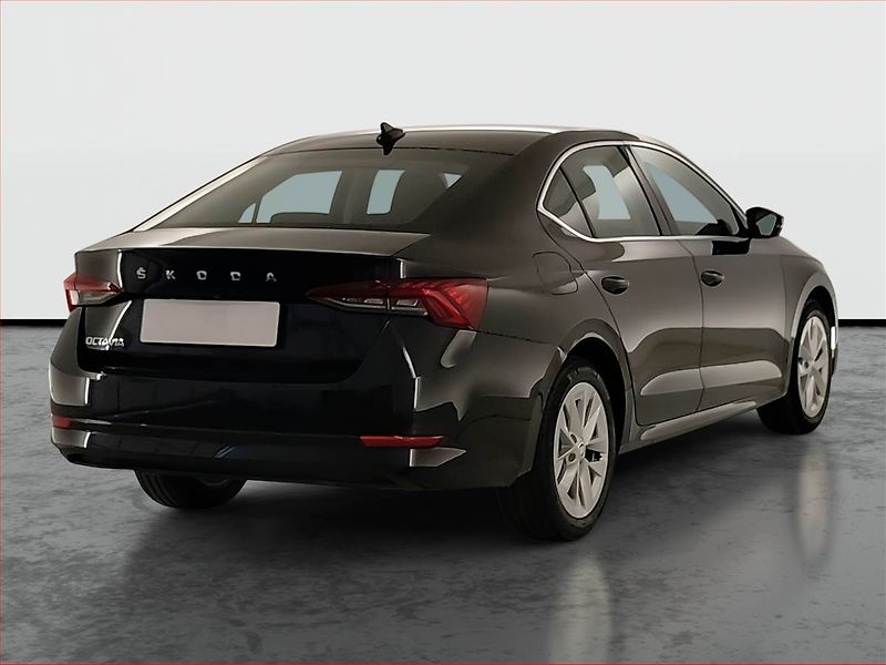 Škoda Octavia (2023) 2.0 TDI - fotka 5 z 23