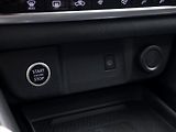 Nissan Qashqai 1,3 T-GDI N-Connecta CZ - náhled 22