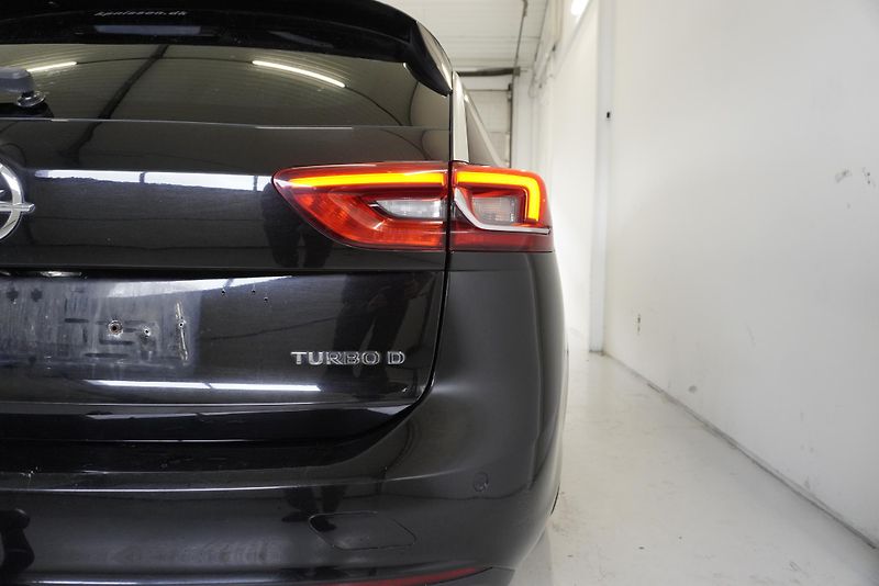 Opel Insignia 2,0 CDTI 125 kW SPORT AUTOMAT - fotka 6 z 29