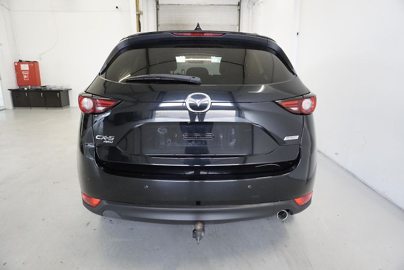 Mazda CX-5 2.2 D SKYACTIV 4x4 AUTOMAT - fotka 4 z 12