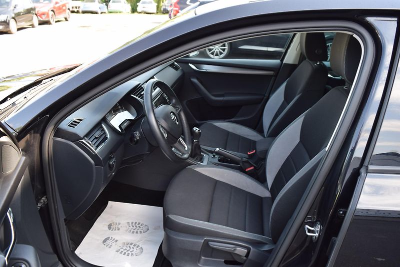Škoda Octavia (2017) 1.4TSI 110kw AMBITION JOY XENO - fotka 20 z 49