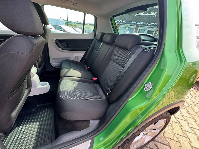 Škoda Fabia (2012) SCOUT 1,2 TSI 63 KW 2. MAJ - fotka 33 z 50