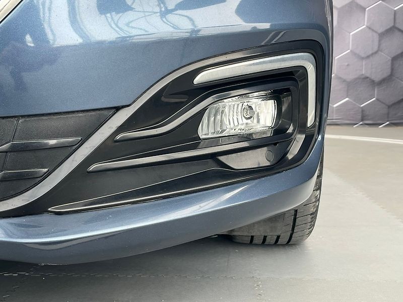 Ford Mondeo 2.0 EB 140 kW Titanium servis - fotka 45 z 56