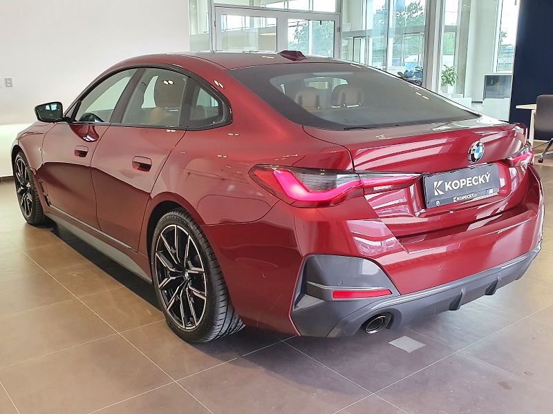 BMW Řada 4 (2023) 420d xDrive M Sport Gran Coupé - fotka 4 z 17